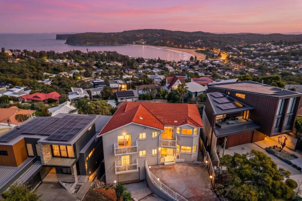 92 Del Monte Pl, Copacabana, NSW 2251