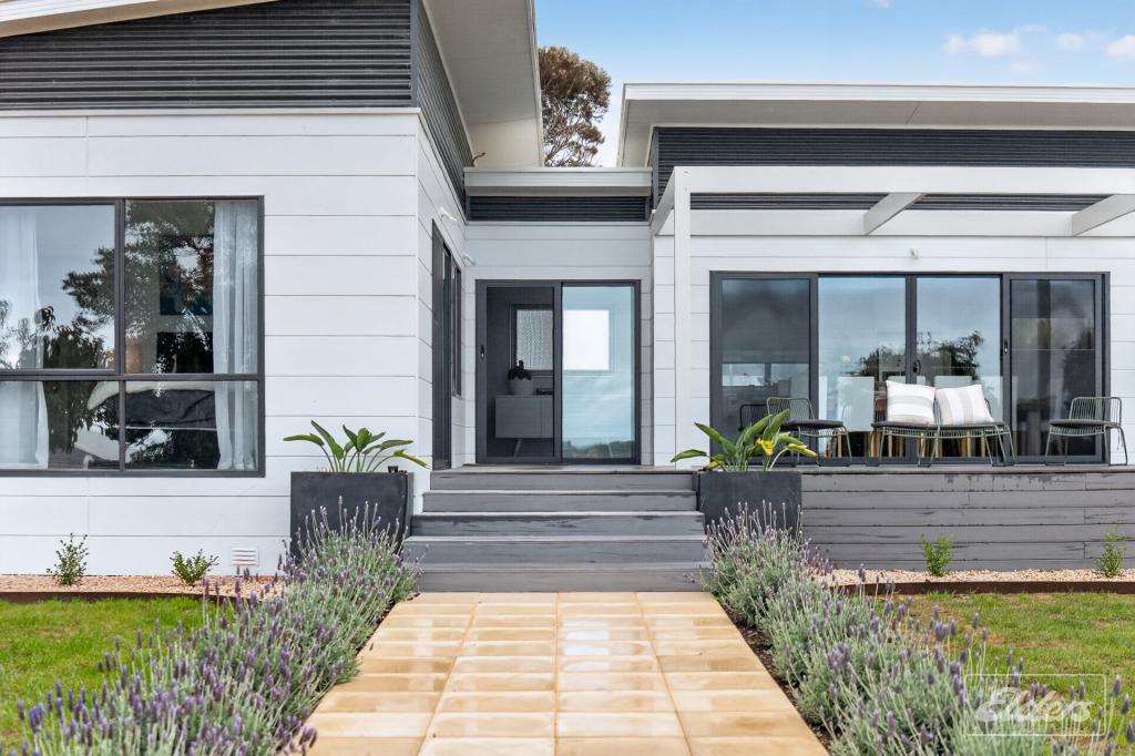 24 Mentone Rd E, Chiton, SA 5211