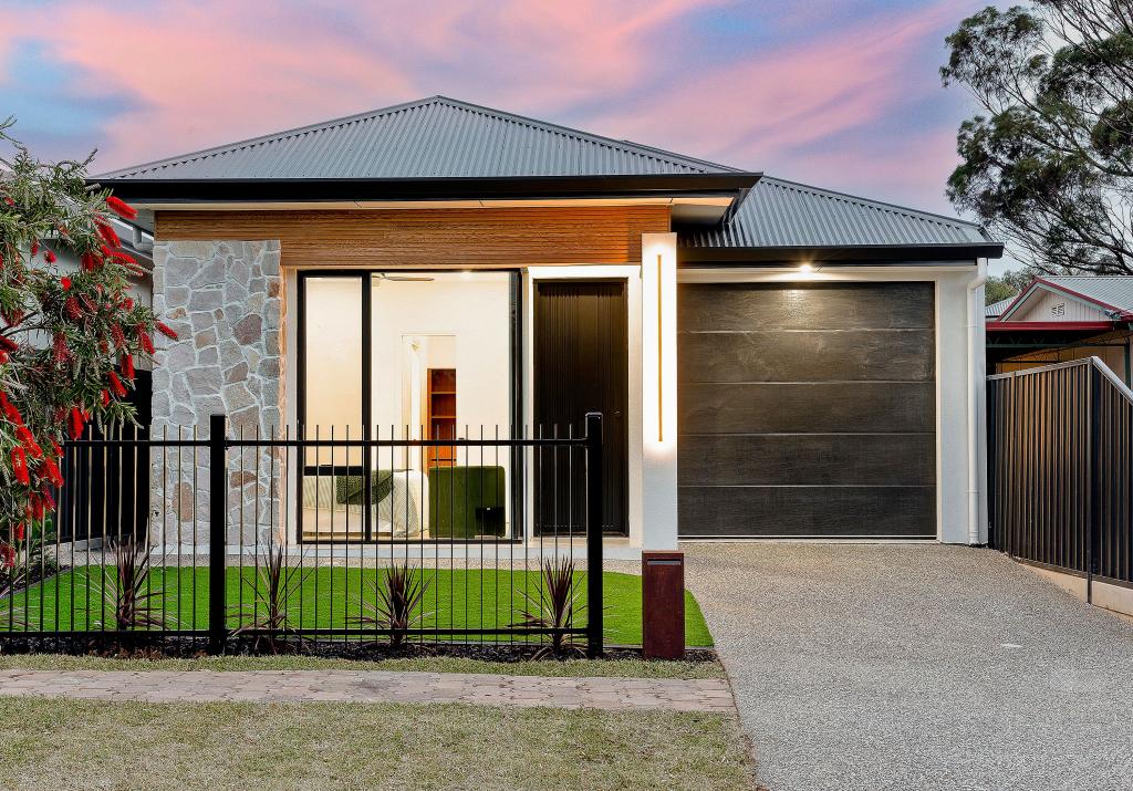 20A DUNEDIN AVE, HILLCREST, SA 5086