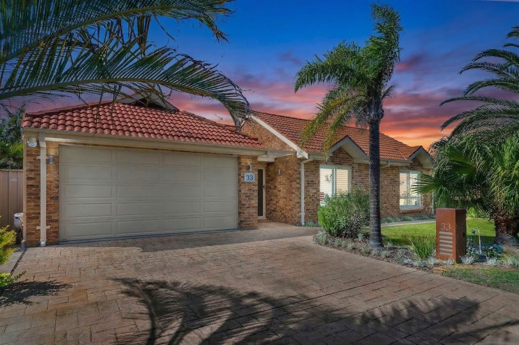 33 Kruger Ave, Windang, NSW 2528