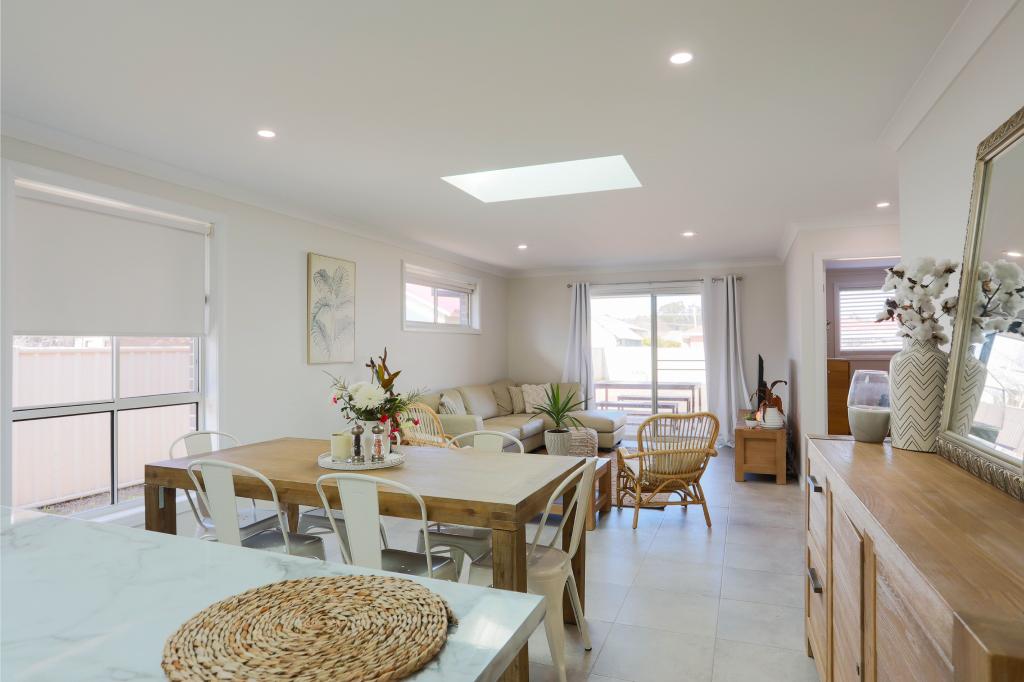 1/8 Enid St, Armidale, NSW 2350