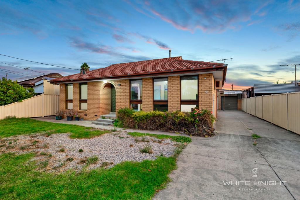 59 CLARKE AVE, ST ALBANS, VIC 3021