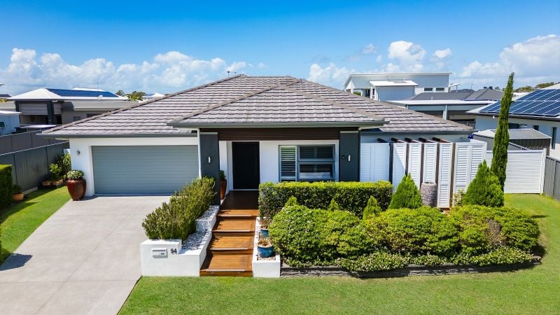 94 Seaside Dr, Banksia Beach, QLD 4507