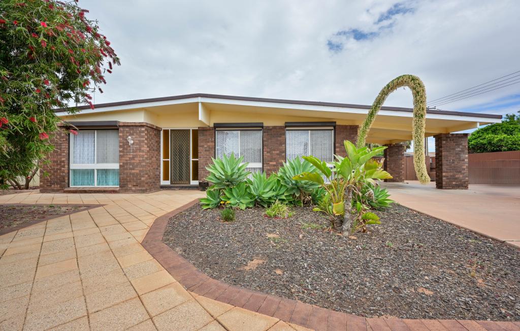 18 CREBER ST, WHYALLA PLAYFORD, SA 5600