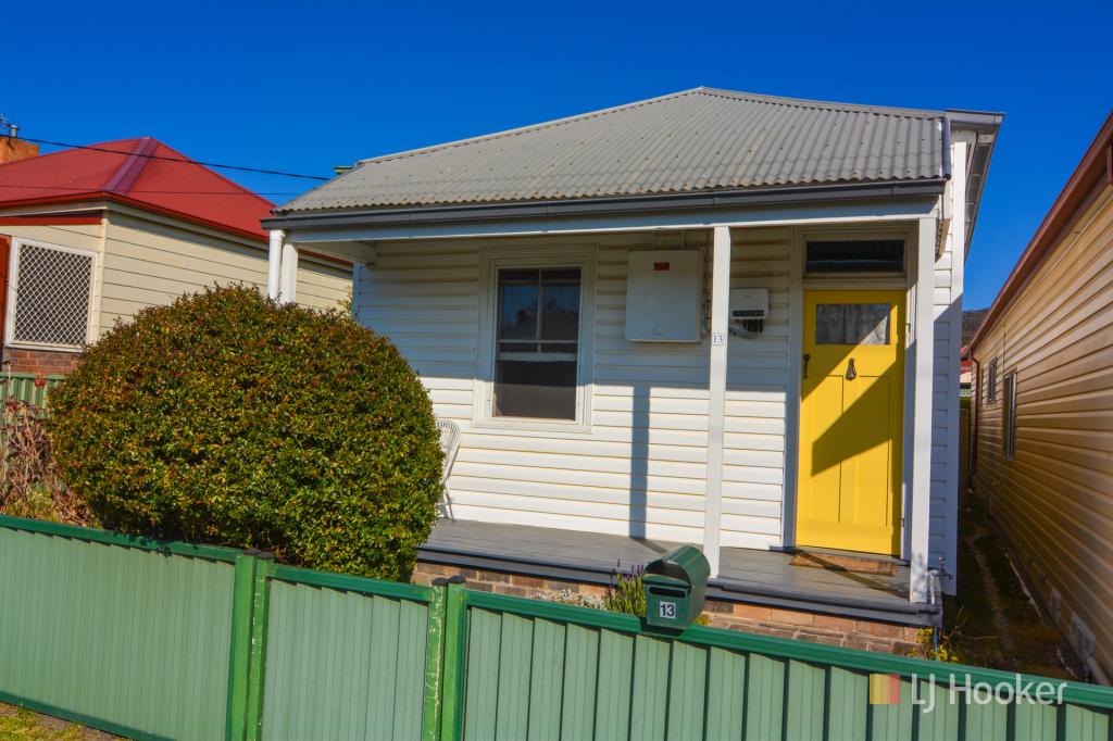 13 Chifley Rd, Lithgow, NSW 2790