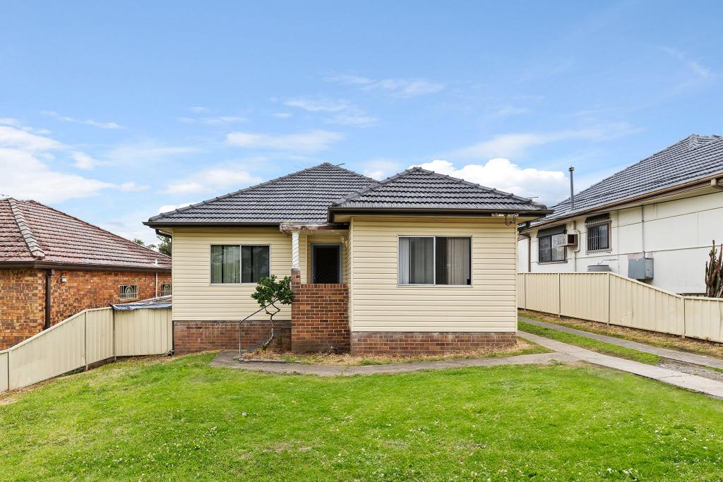 149 Sackville St, Fairfield, NSW 2165