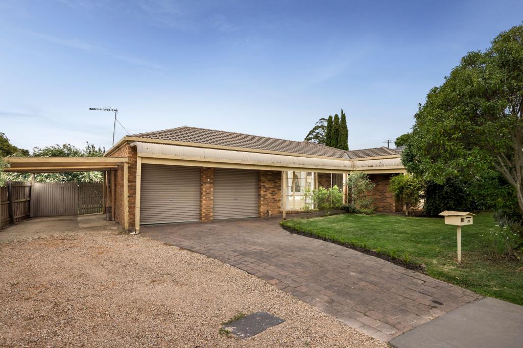 23 Neill St, Sunbury, VIC 3429