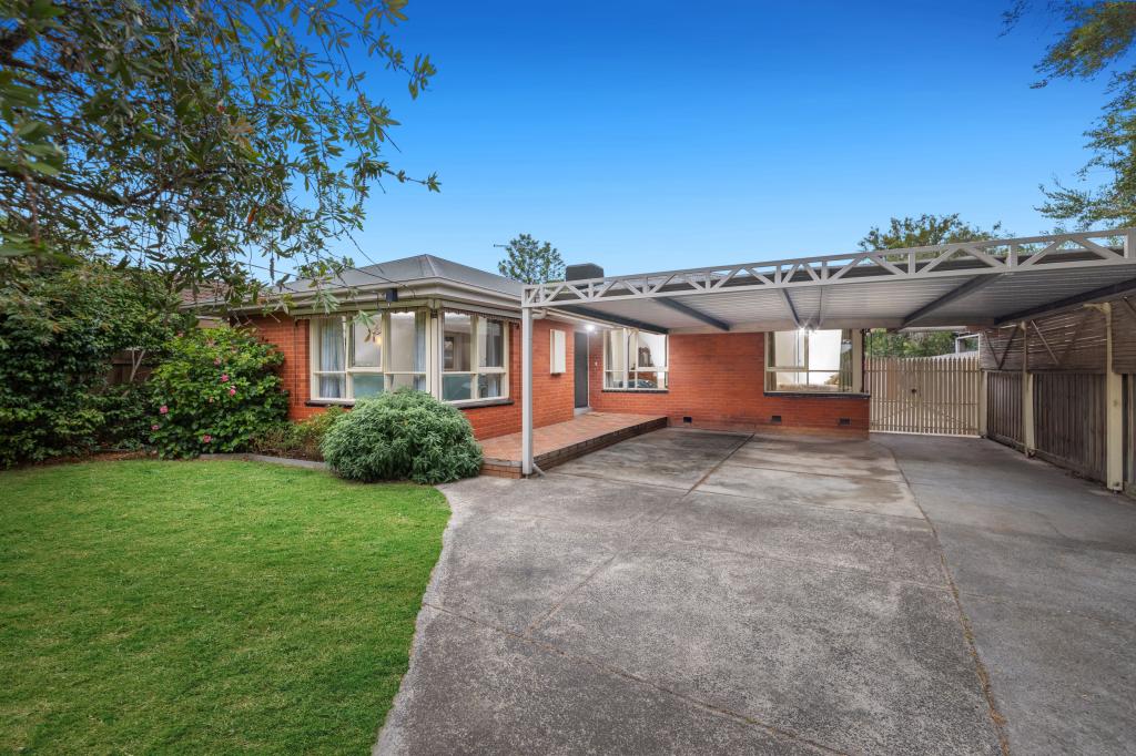 42 Clovelly Pde, Seaford, VIC 3198