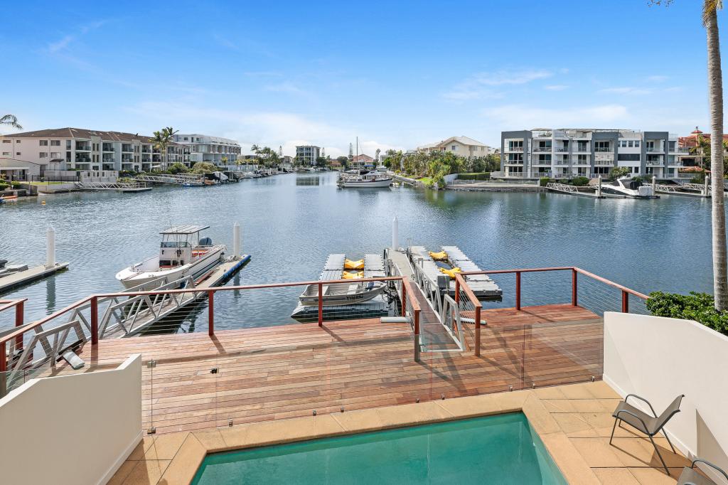 3/85 Bayview St, Runaway Bay, QLD 4216