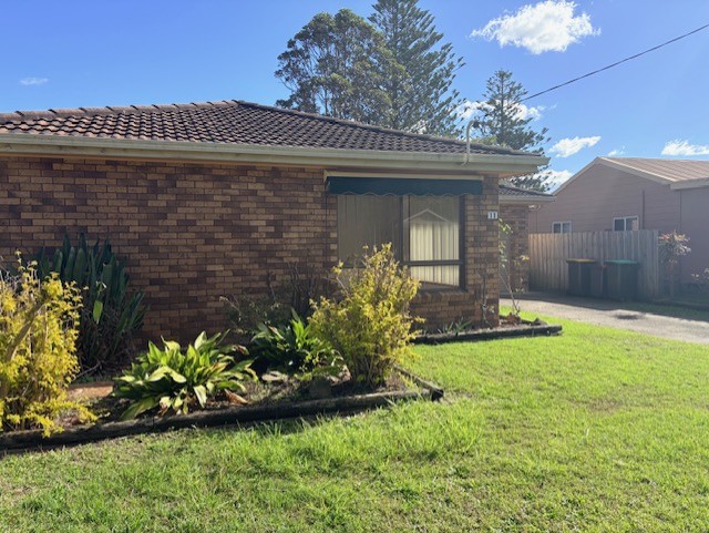 11 Richardson St, Old Bar, NSW 2430