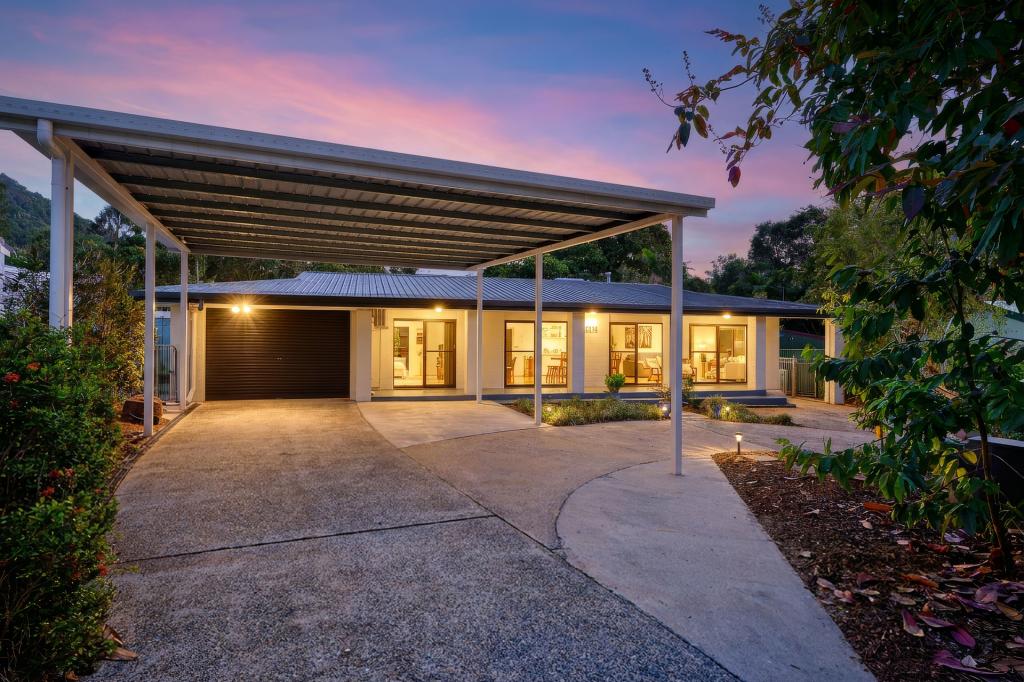 8 Caesar Cl, Mooroobool, QLD 4870
