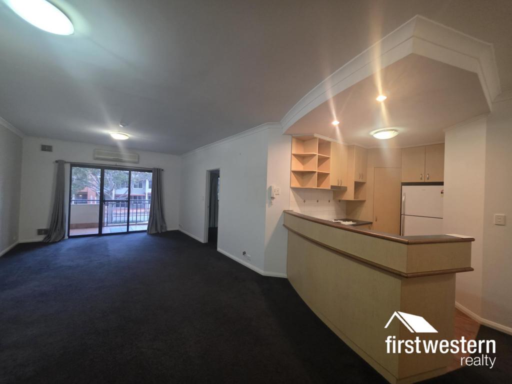 15/18 Kingsbury Rd, Joondalup, WA 6027