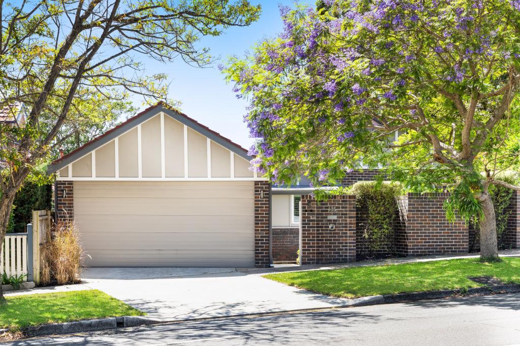 135 Eastern Valley Way, Castlecrag, NSW 2068