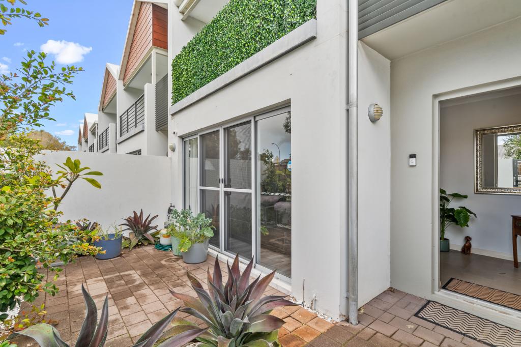 25/5 Bower Dr, Erskine, WA 6210