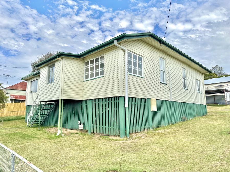20 Macgregor St, Woodend, QLD 4305