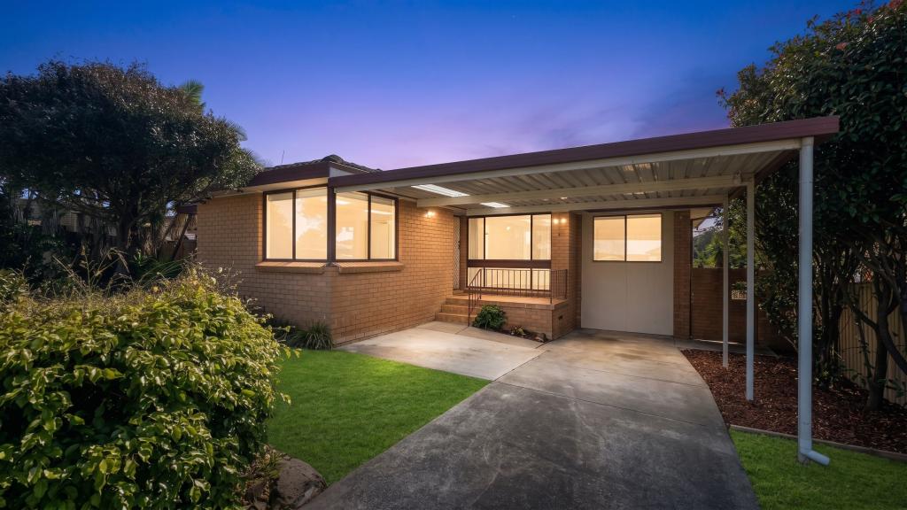 9 Hazel Cl, Cranebrook, NSW 2749