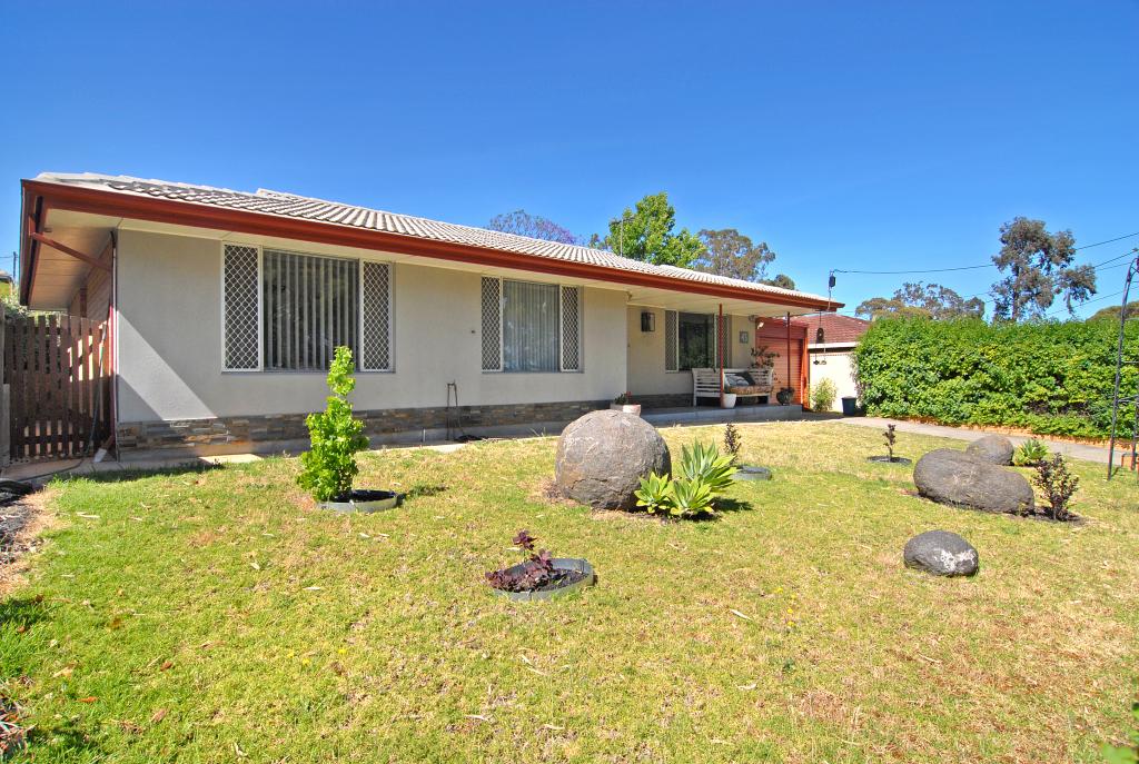 45 Barracks Rd, Hope Valley, SA 5090