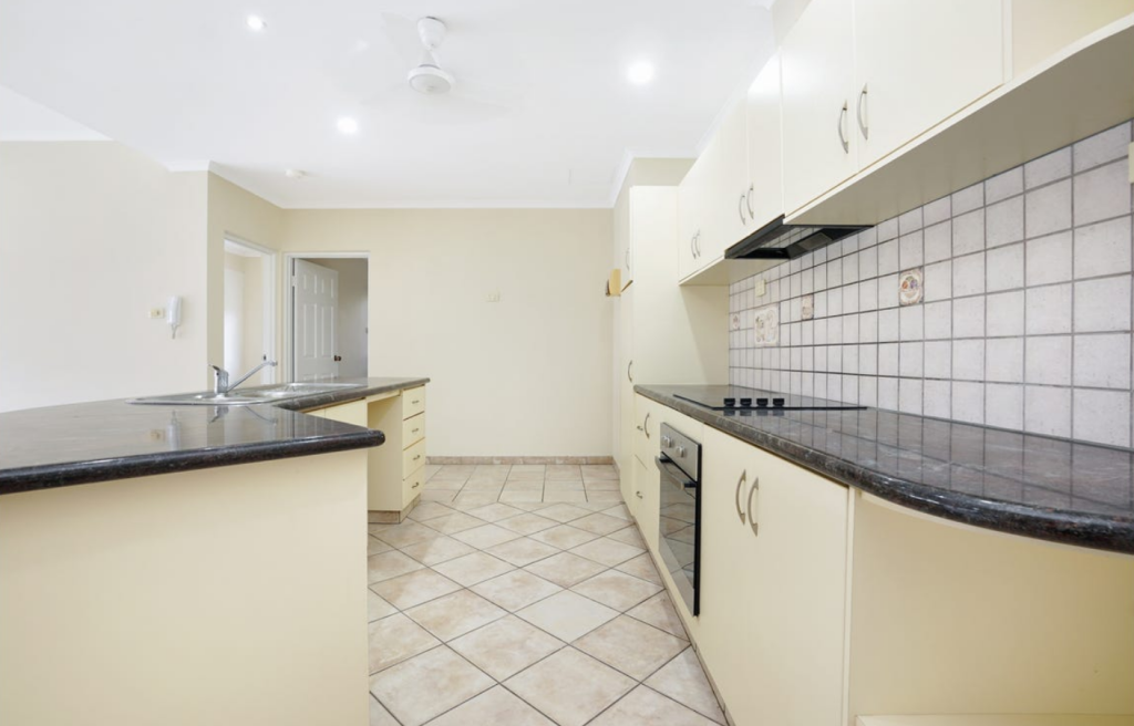 2/1 Marsina Ct, Larrakeyah, NT 0820
