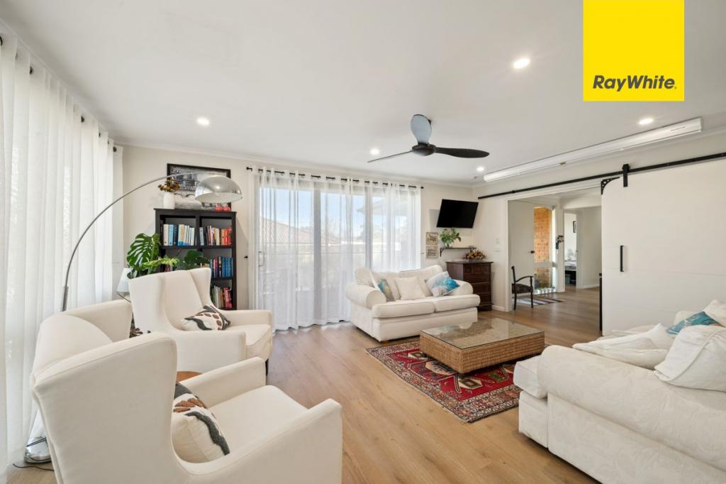 28 Clubbe Cres, Macgregor, ACT 2615