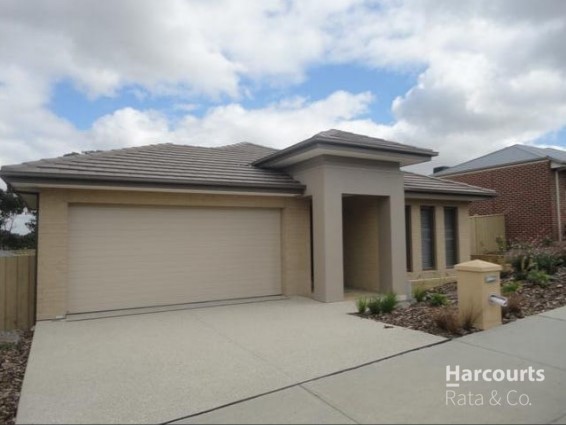 5 Bear Cres, Doreen, VIC 3754