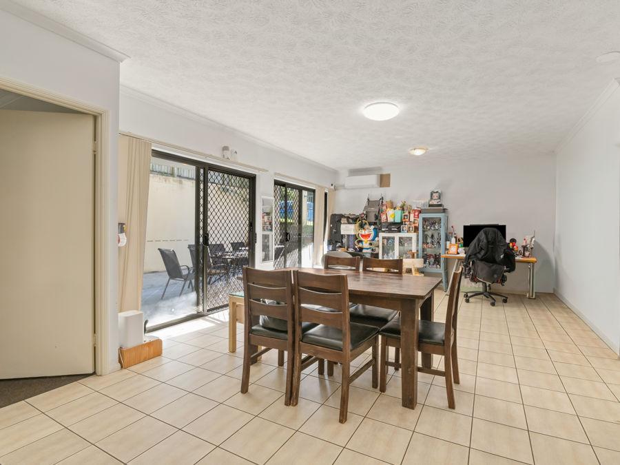 1/6 Omeo St, Macgregor, QLD 4109