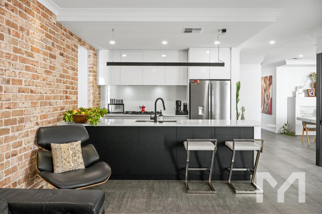 146b Clontarf Rd, Hamilton Hill, WA 6163