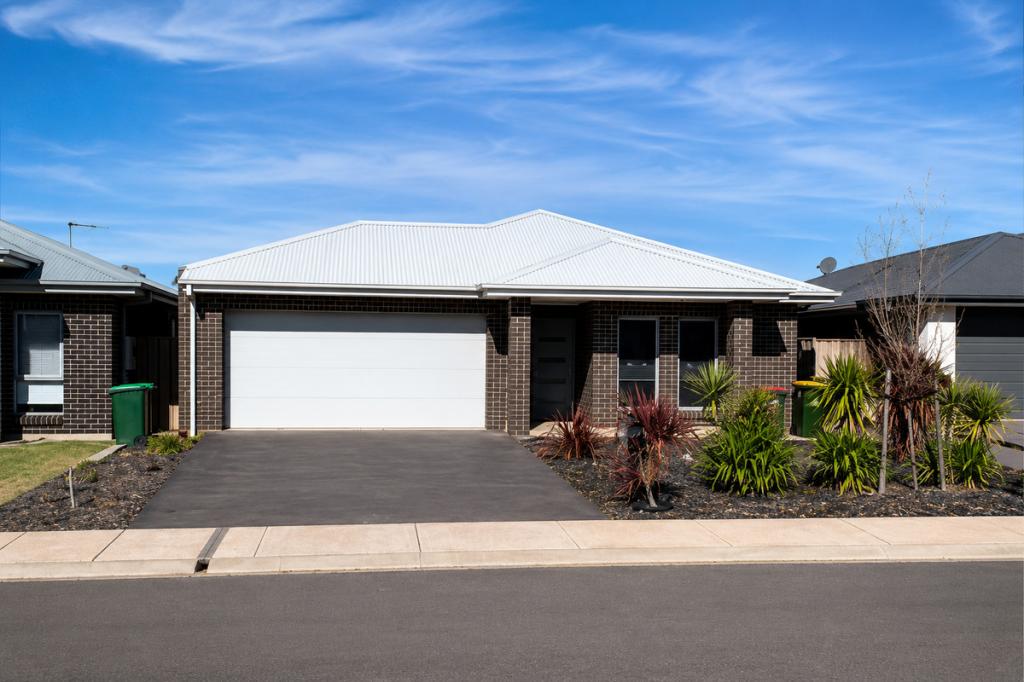 5 CECIL ROBIN RD, NURIOOTPA, SA 5355
