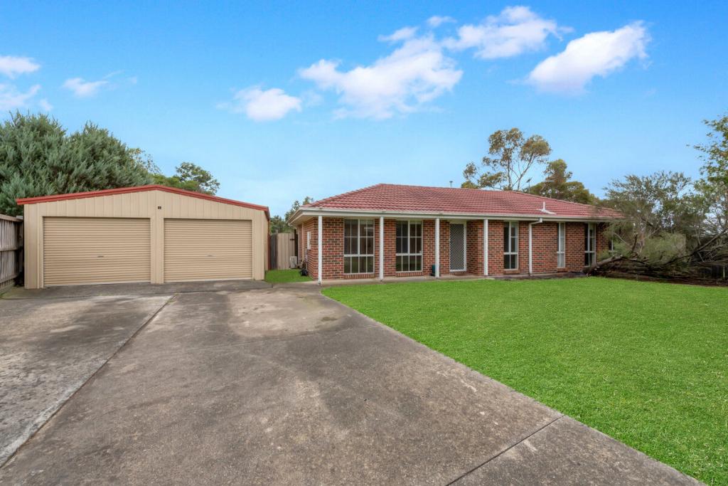 88 Dunbarton Dr, Pakenham, VIC 3810