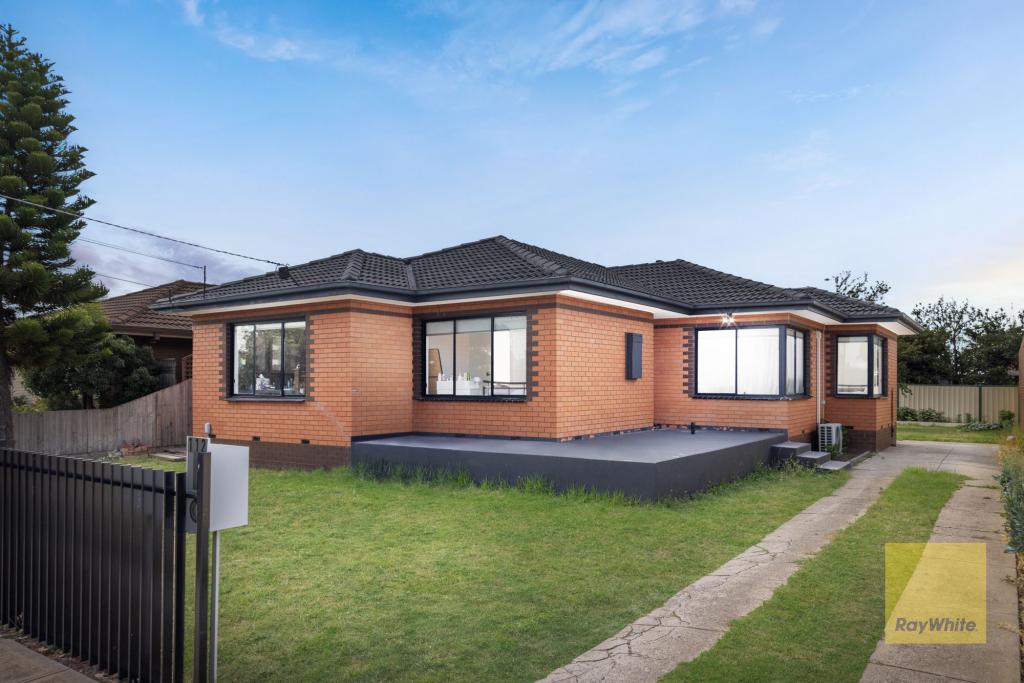 112 TAMAR DR, DEER PARK, VIC 3023