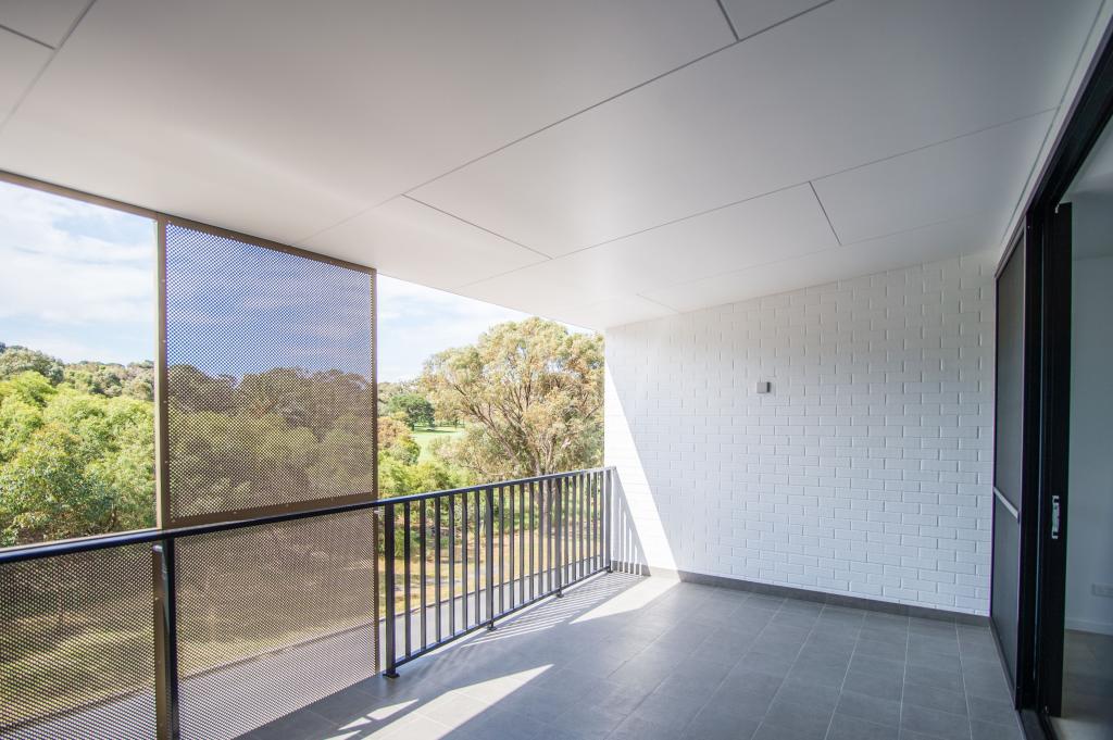 17/2 Beazley Way, White Gum Valley, WA 6162