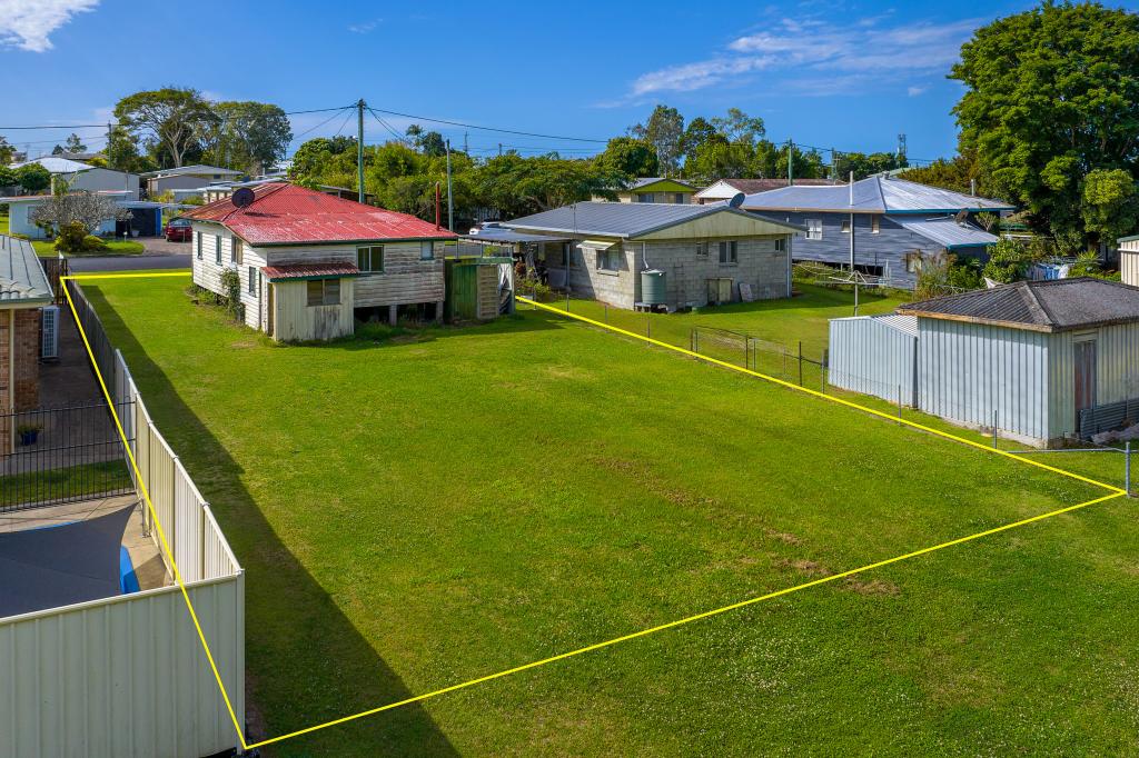 30 Bass St, Tin Can Bay, QLD 4580