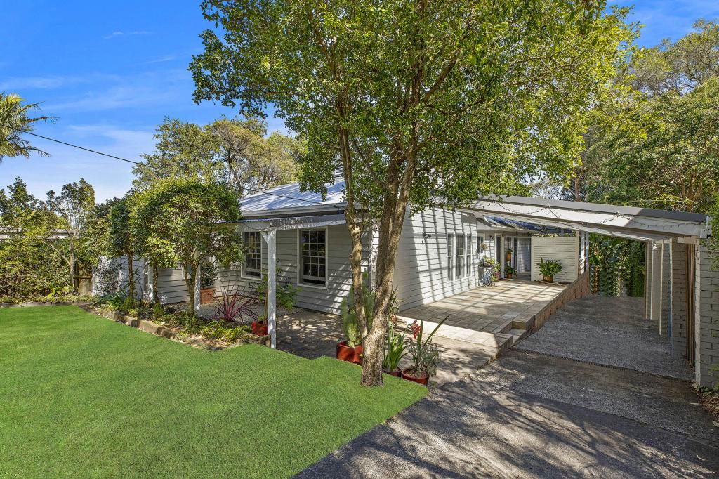 22 John St, Forresters Beach, NSW 2260