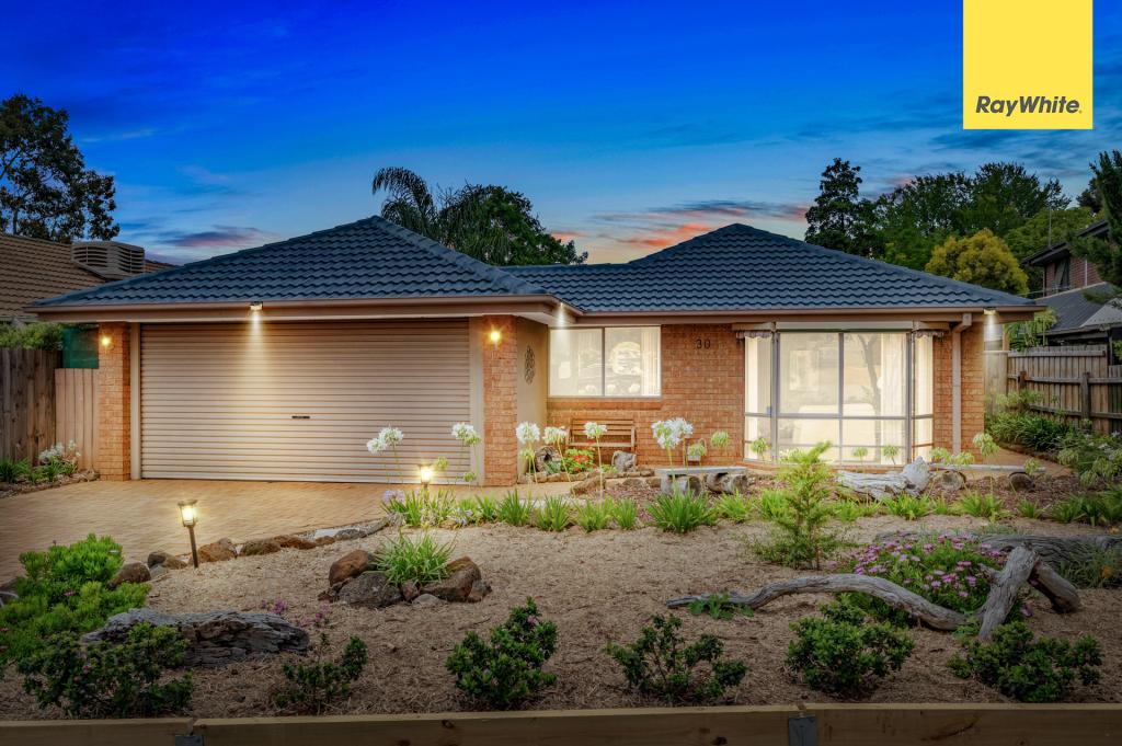 30 Pennyroyal Cres, Kurunjang, VIC 3337