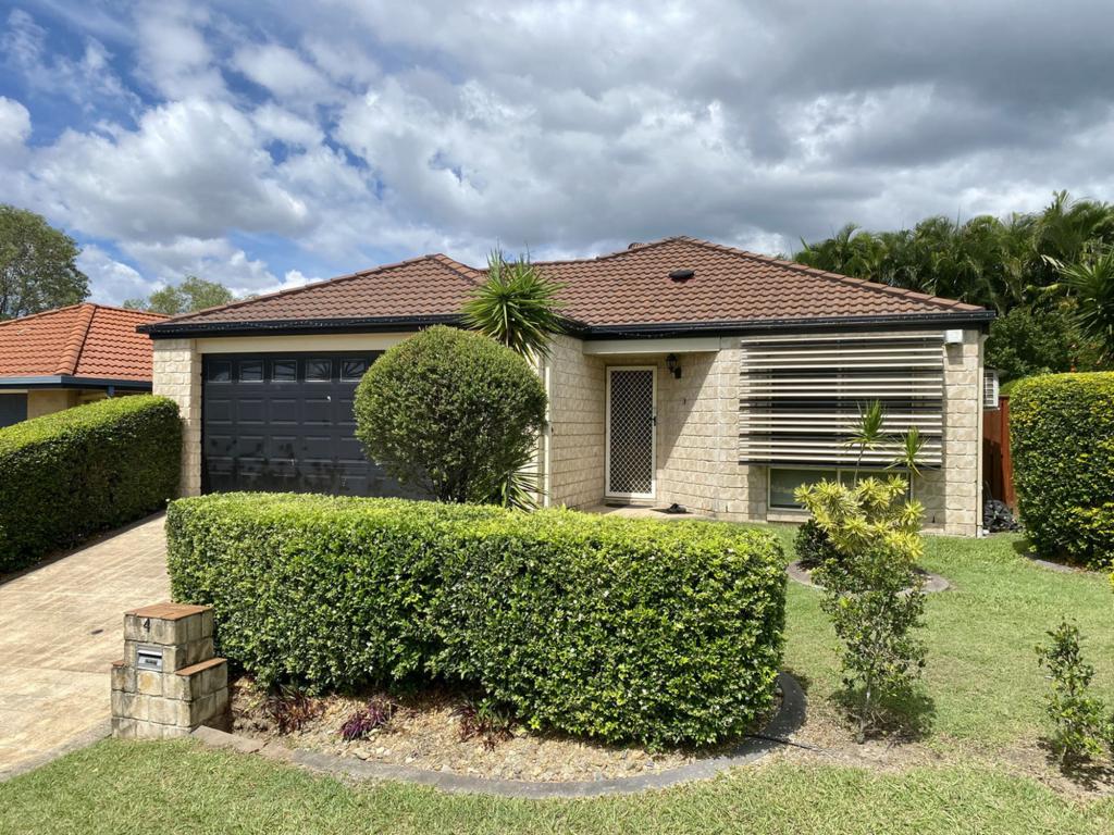 4 Fanning Ct, Pacific Pines, QLD 4211