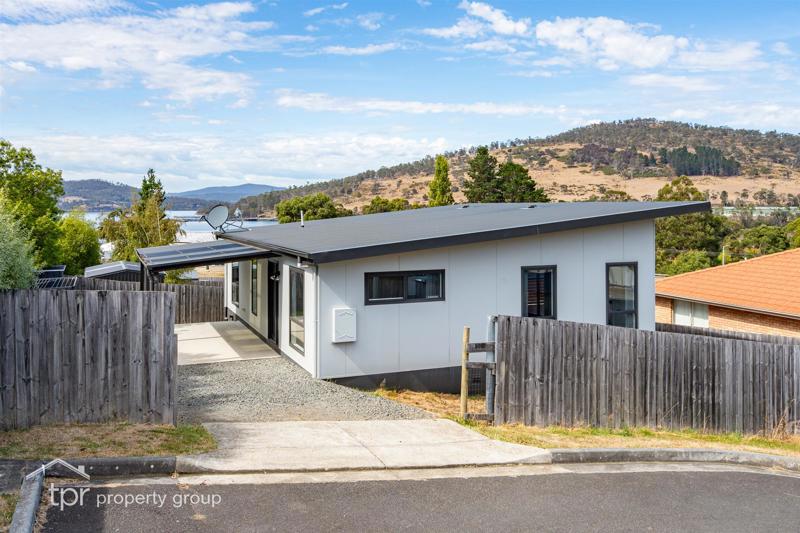 10b Port View Dr, Port Huon, TAS 7116