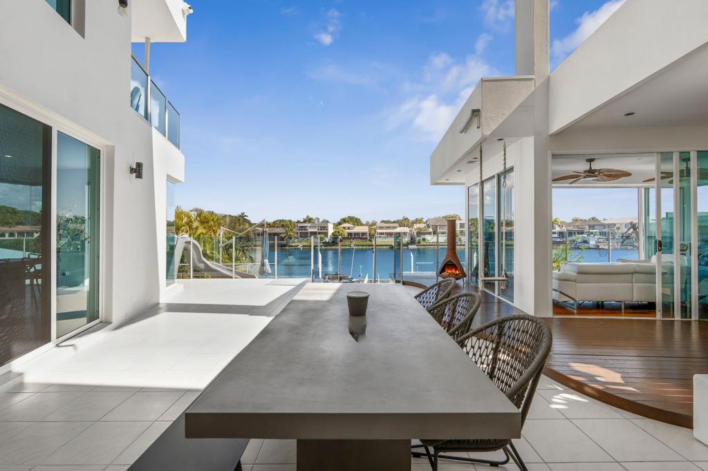 87 Sir Bruce Small Bvd, Benowa, QLD 4217