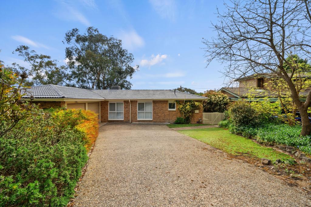 49 Denny St, Latham, ACT 2615