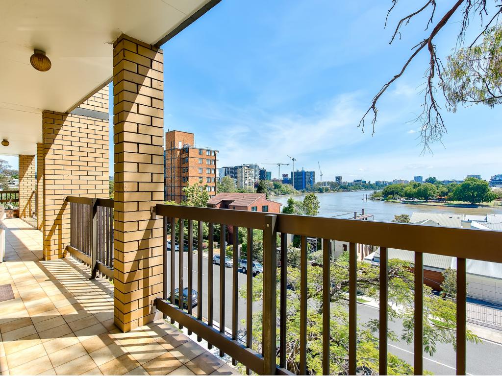 4/21 Sandford St, St Lucia, QLD 4067