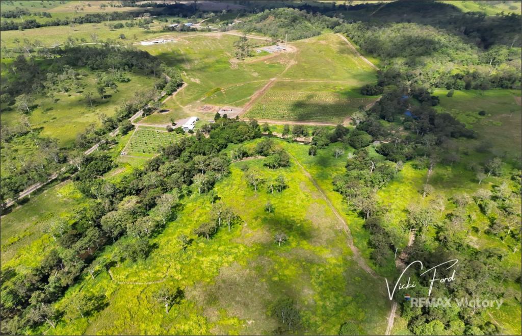 114 East Funnel Creek Rd, Sarina Range, QLD 4737