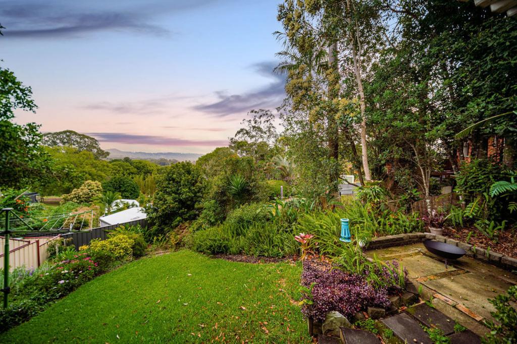 6 Blackall Range Rd, Woombye, QLD 4559