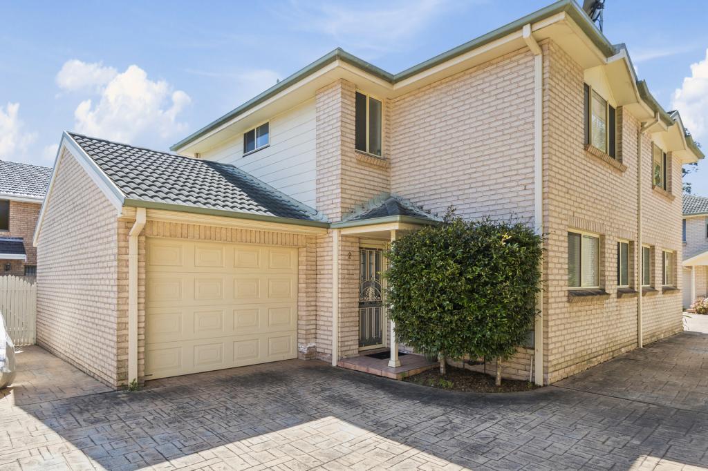 2/13 Gilmore St, West Wollongong, NSW 2500