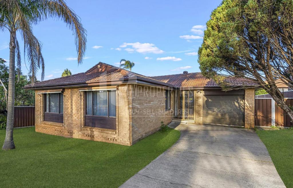 72 HARROW RD, GLENFIELD, NSW 2167