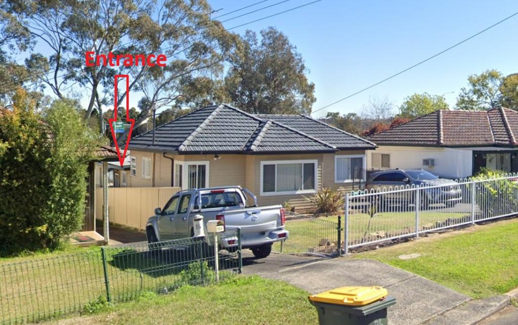 Granny Flat/13 Bocking Ave, Bradbury, NSW 2560