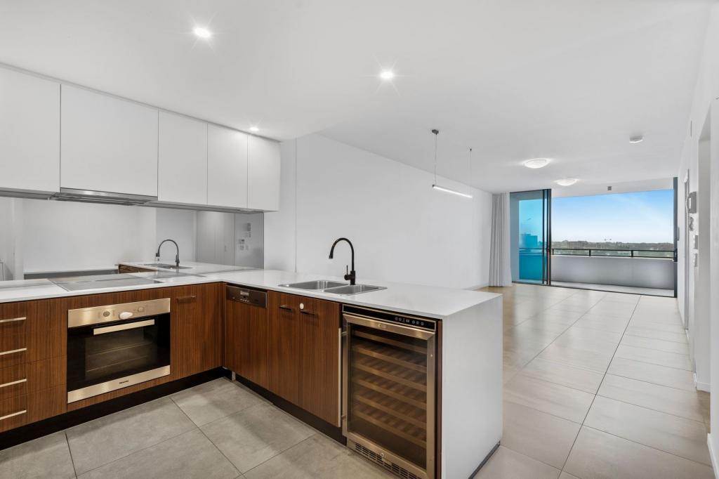 1706/397 Christine Ave, Varsity Lakes, QLD 4227