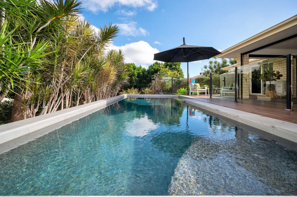 8 River Cherry Pl, Maleny, QLD 4552