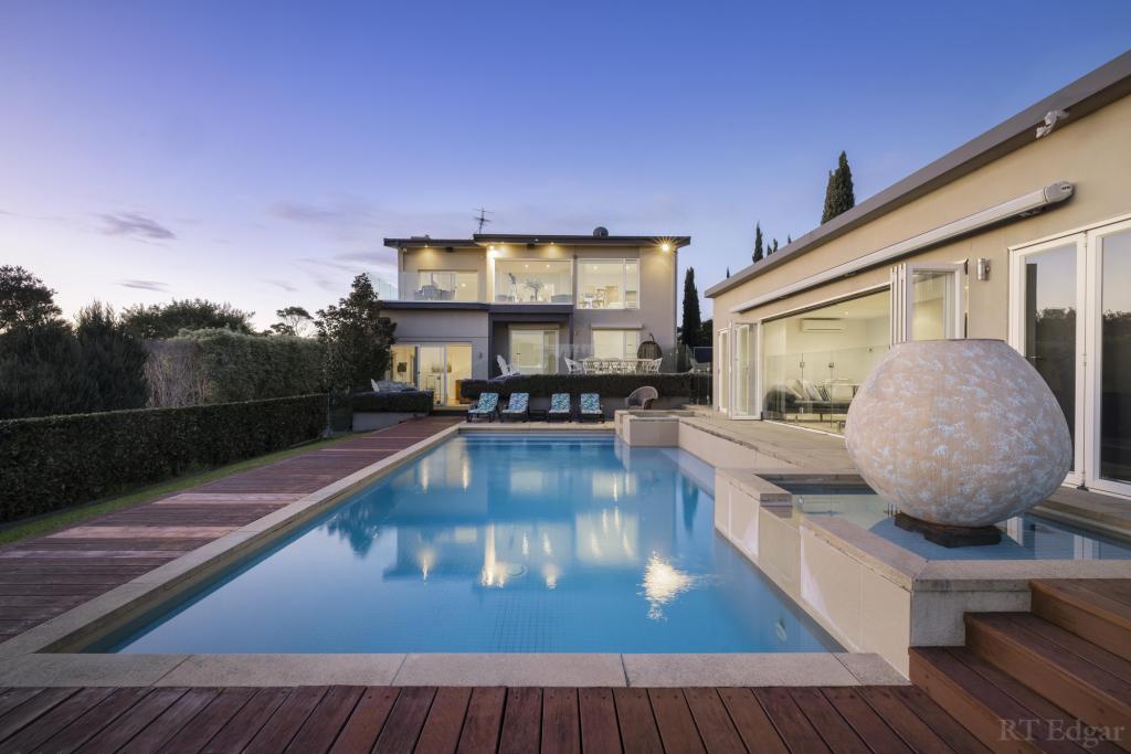 108 Bradford Rd, Mount Martha, VIC 3934