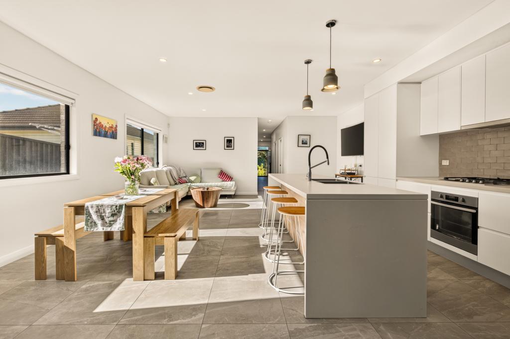 4 Nulang St, Old Toongabbie, NSW 2146