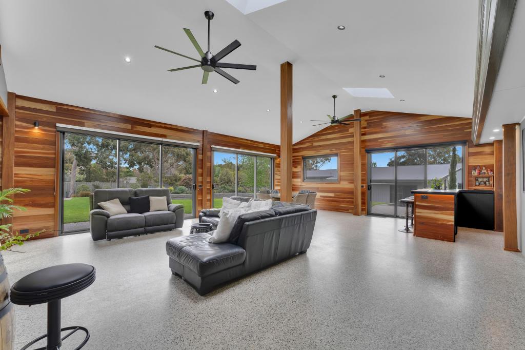 75 Finsbury Rd, Devon Meadows, VIC 3977