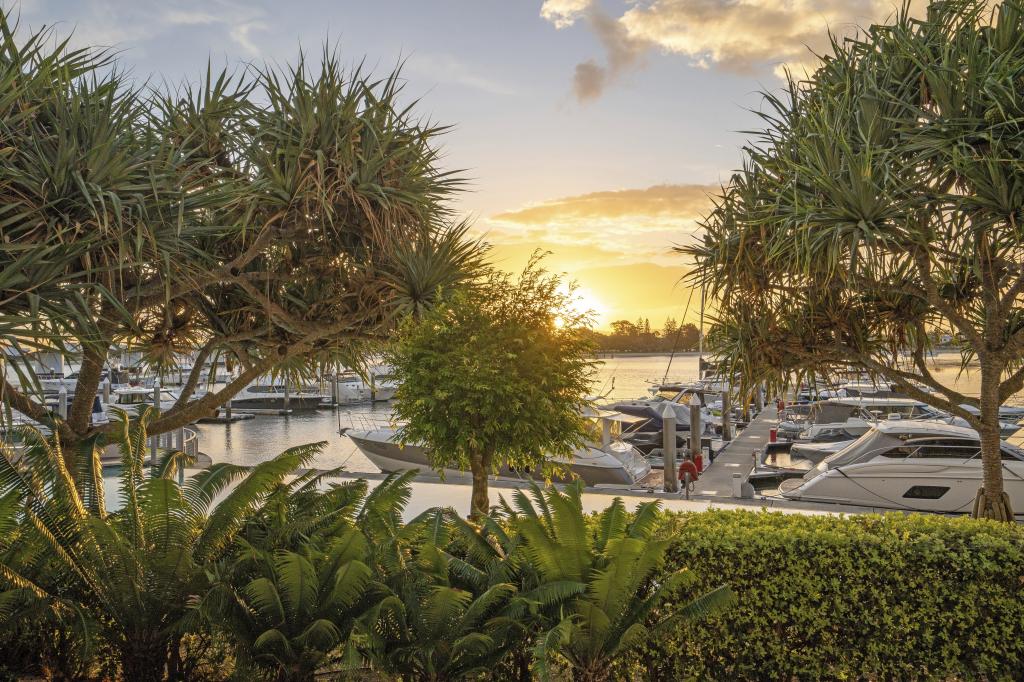 2108 Ephraim Island, Paradise Point, QLD 4216