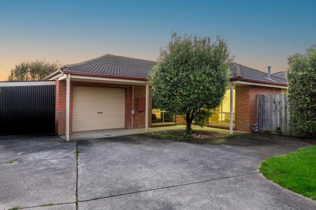 2/26 CAROVILLE DR, WARRNAMBOOL, VIC 3280